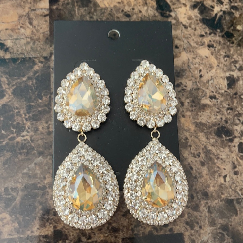 🐣🐣 10/$65 🛍🥰🙂
